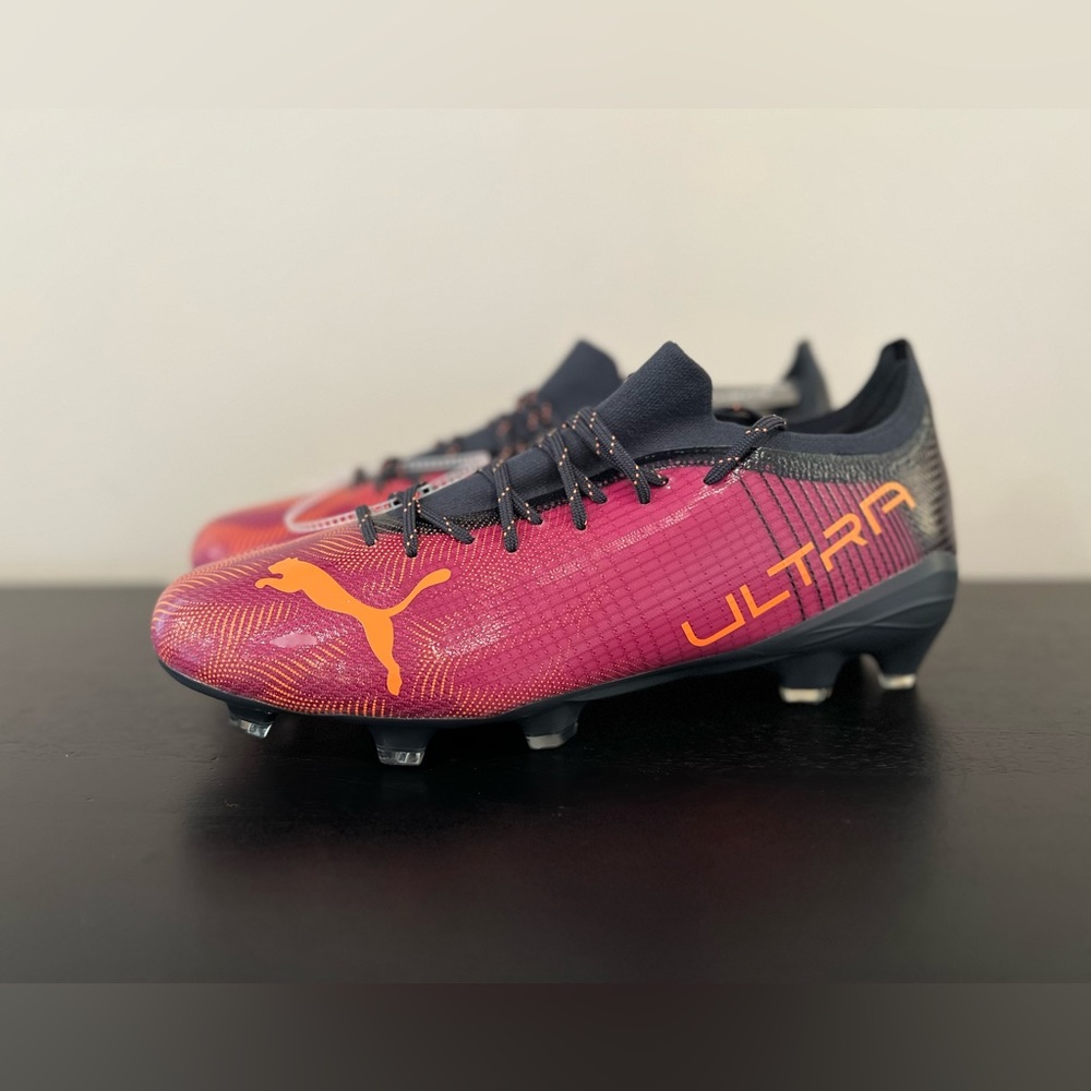 Men’s Puma 106698-03 Ultra 2.4 FG AG Soccer Cleats Purple - NEW